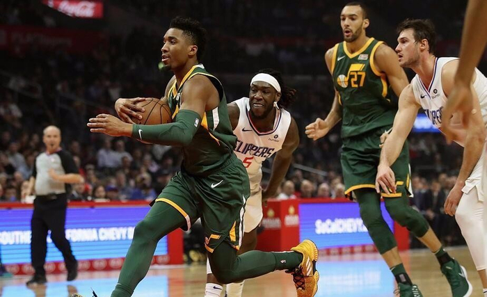 法国男篮完胜凯尔特人，乔治·希尔统治全场的简单介绍