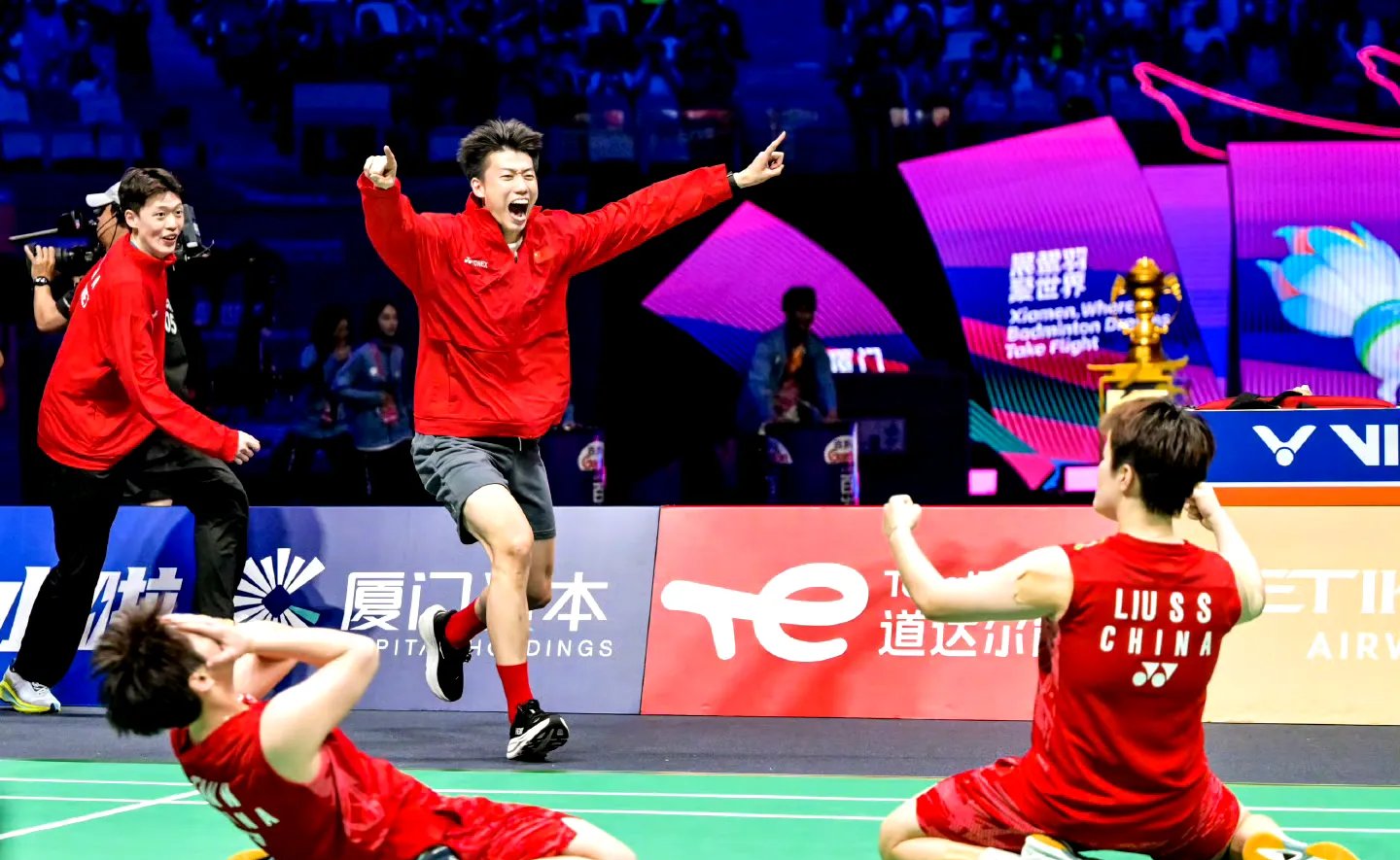 韩国羽毛球队爆冷中国羽毛球队,陶菲克统治全场 韩国羽毛球队爆冷中国羽毛球队,陶菲克统治全场