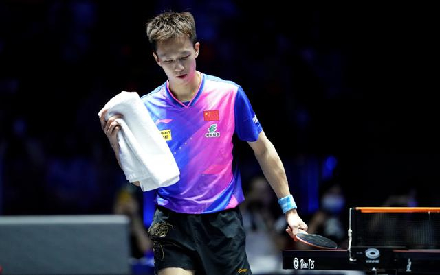 法国乒乓球队逆转比利时乒乓球队，奥恰洛夫高光表现