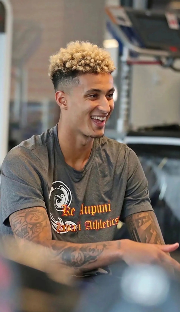 土耳其男篮逆转希腊男篮，凯尔·库兹马惊艳世界