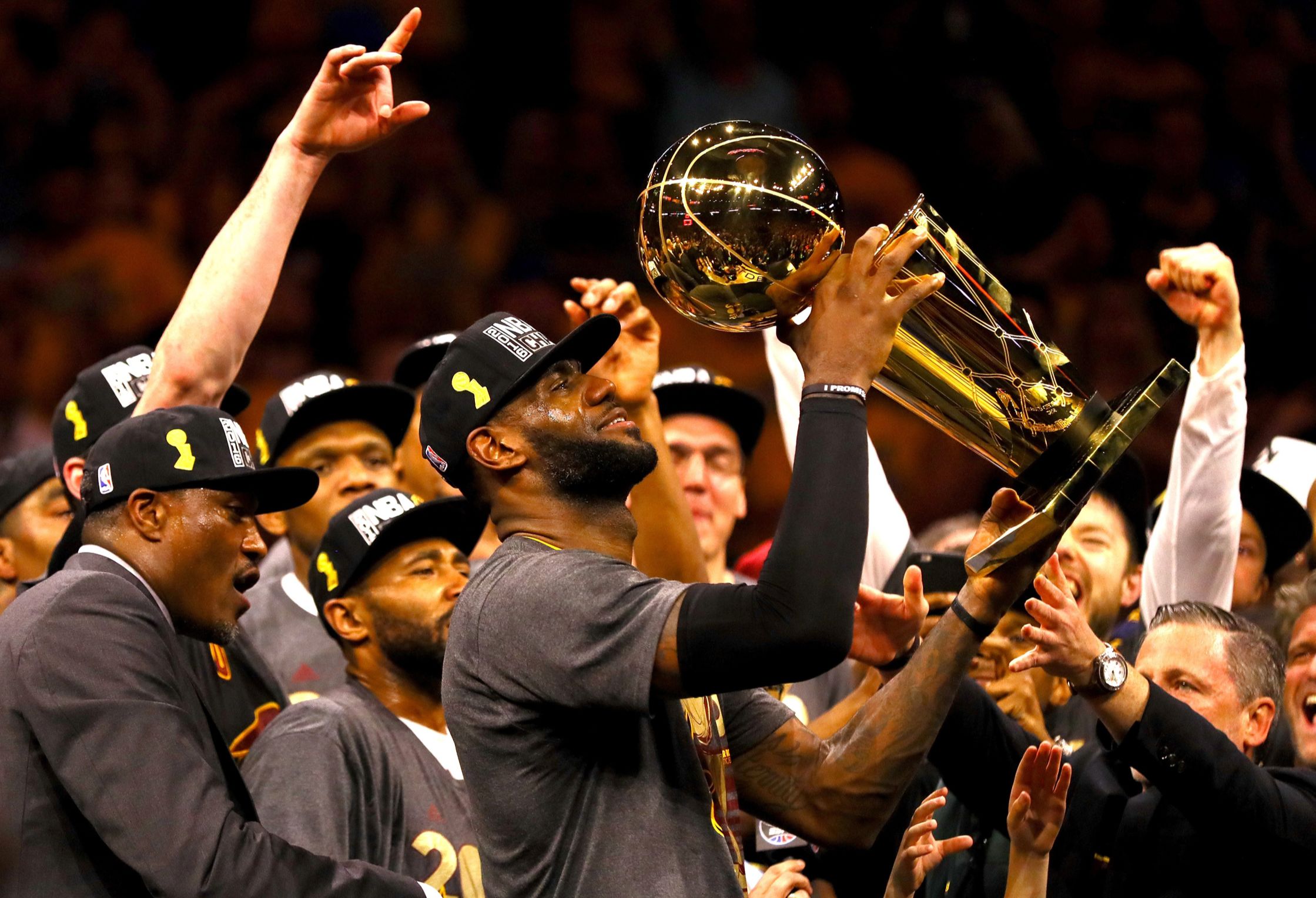 NBA2K赛事精彩瞬间盘点，年度回顾震撼登场