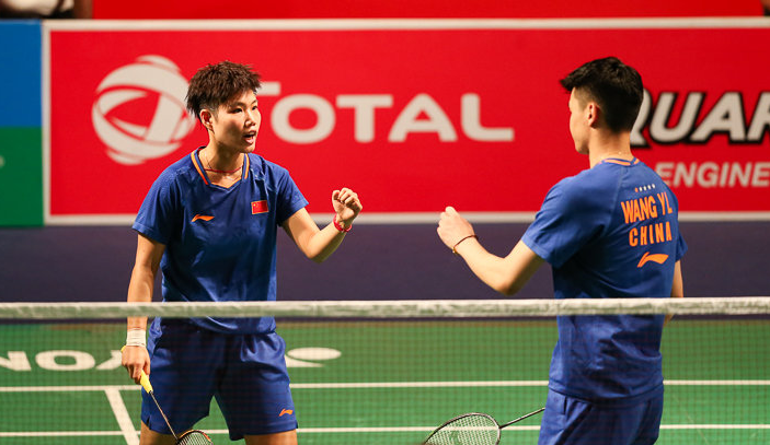 中国队翻盘印尼队，黄鸭组合关键制胜