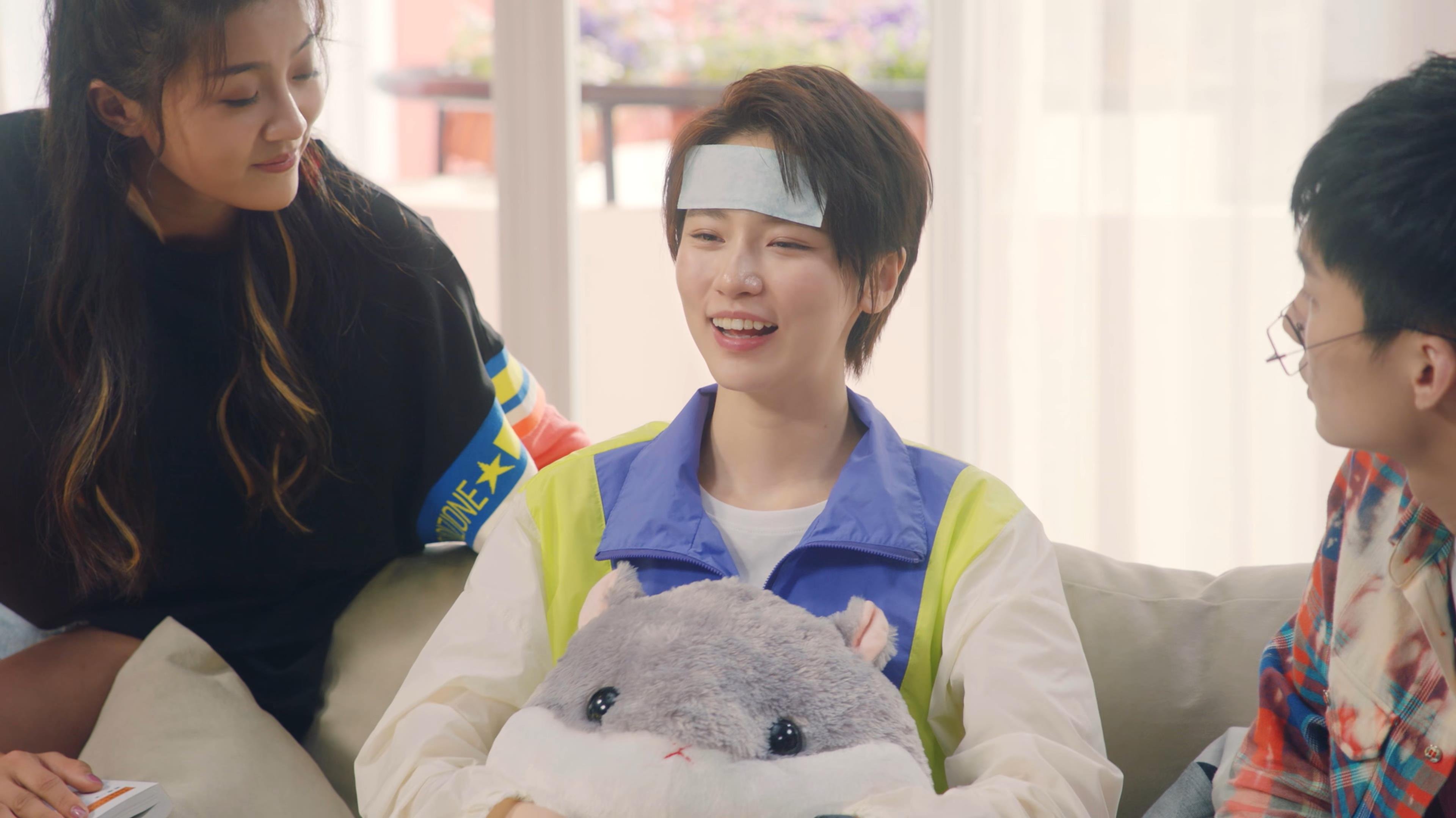 东方利刃剖开银黑军团,爱德华兹的双面统治与一场注定载入史册的对话